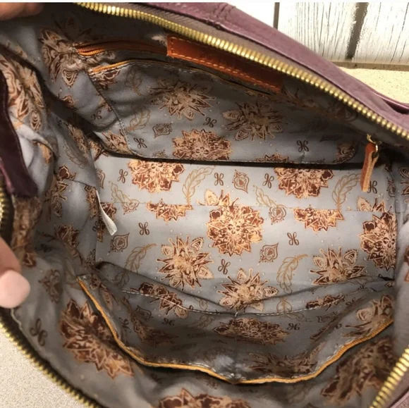 HOBO Charlie Merlot Leather Shoulder Bag - Picture 5 of 11